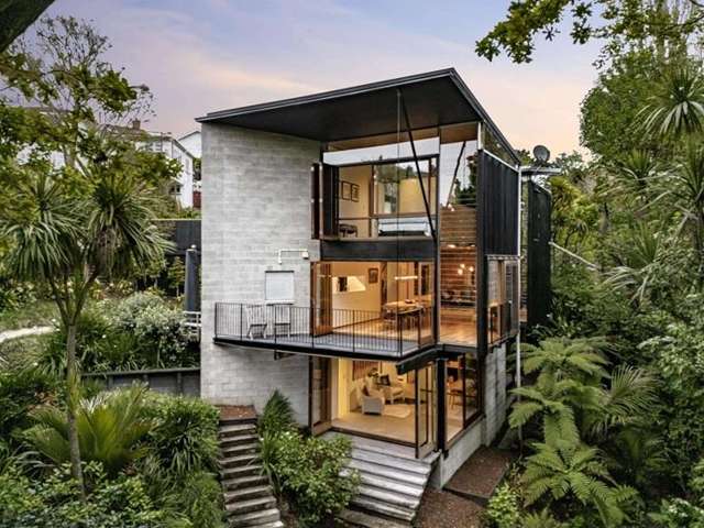 NZ’s first ever Home of the Year snapped up in 11 days, sale price blasts past RV