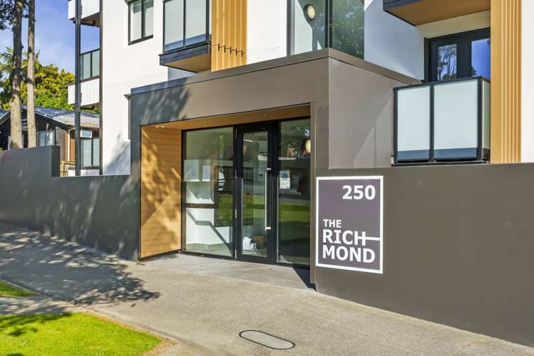 1m/250 Richmond Road Grey Lynn_17