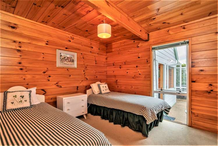 18 Given Grove Pauanui_14