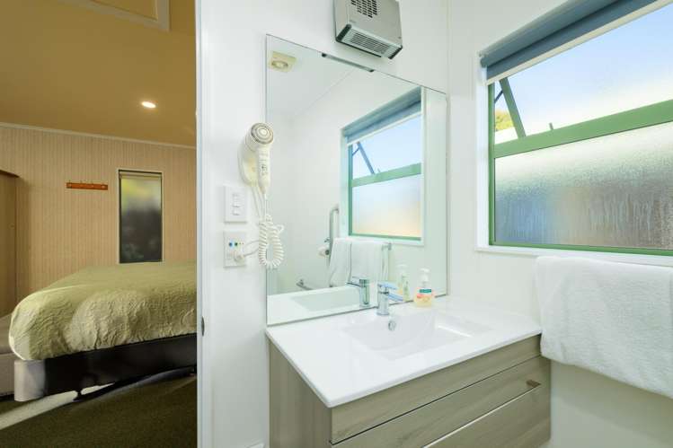 29A South Bay Parade South Bay_8