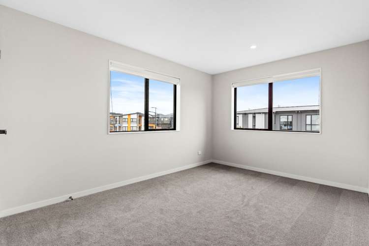 3 Treloar Crescent Hobsonville_13