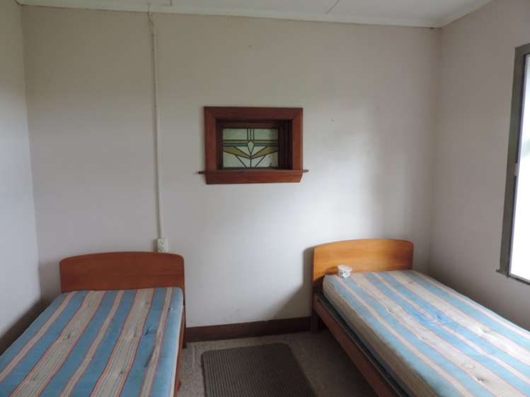 18 White Road Omakau_6