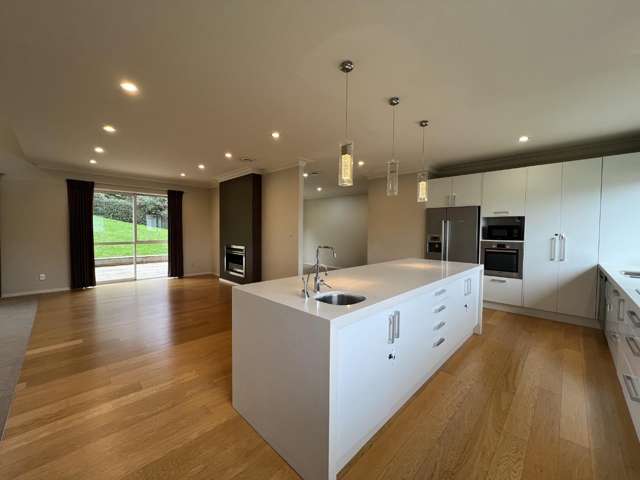 6 Albertine Place Greenhithe_1
