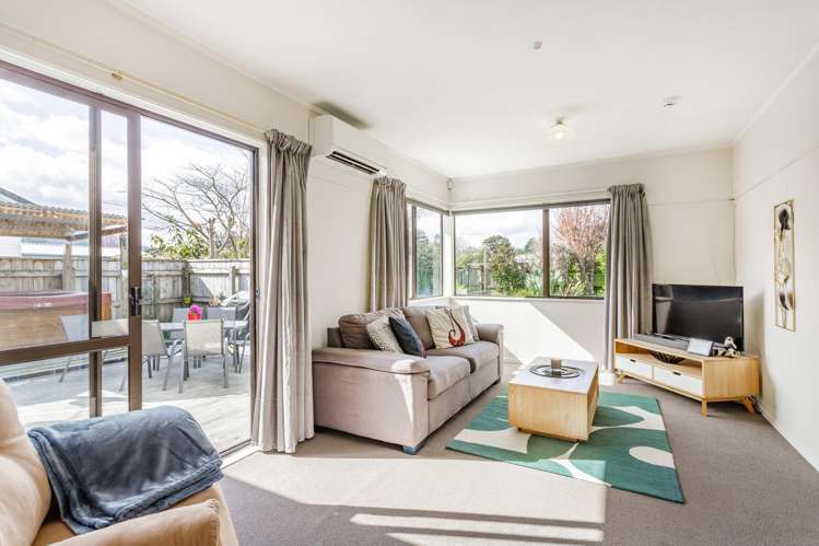 14 Delaware Grove Totara Park_2