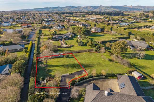 Private and prized position - 1,187sqm section