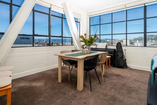 10/125 Thorndon Quay Pipitea_3
