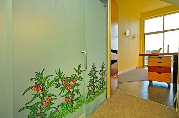 1a/51 Webb Street Mount Cook_12