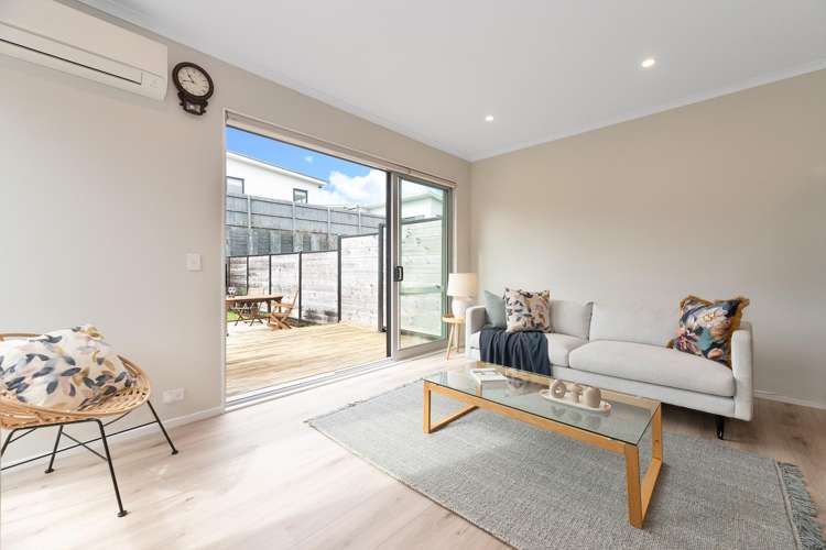 41 Roundel Crescent Whenuapai_8