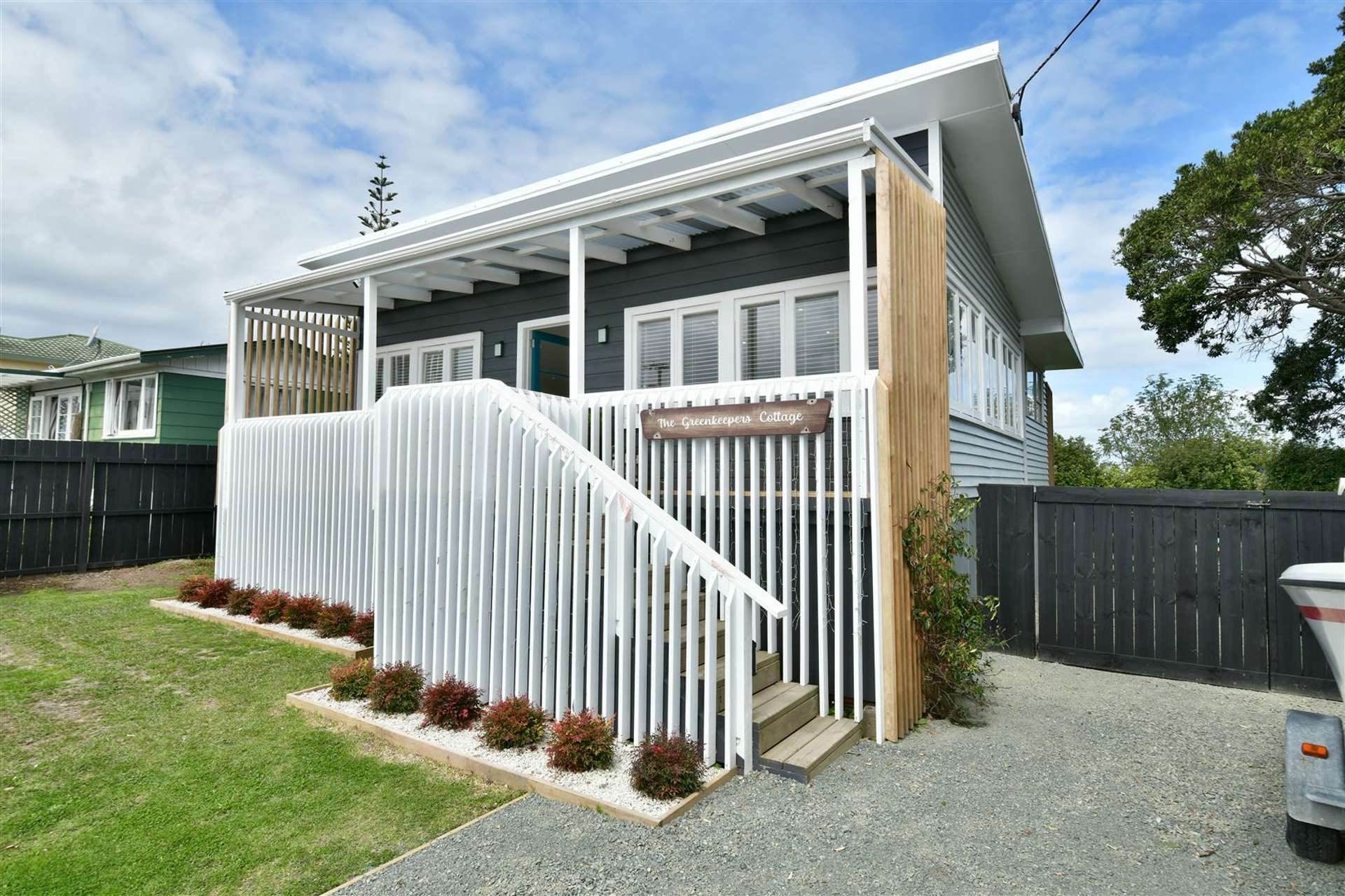 1339 Whangaparaoa Road Army Bay_0