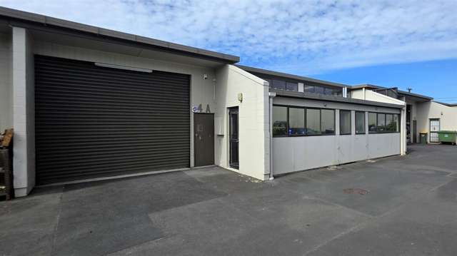 CBRE | Affordable Henderson Valley Unit