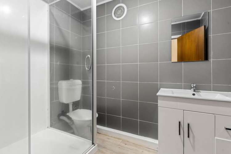 5 Nandana Drive Glen Eden_20