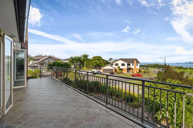 30 Waikura Drive Te Atatu Peninsula_16