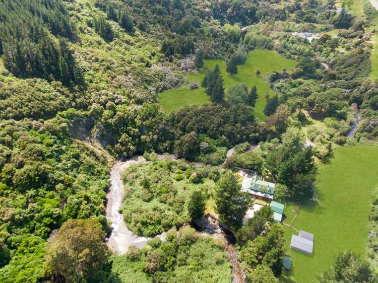 809a State Highway 2 Featherston_18