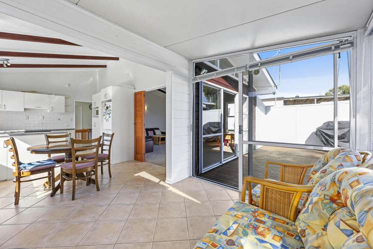 43 Beechdale Crescent Pakuranga Heights_15