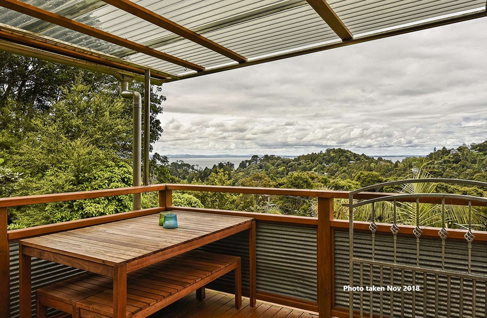 8 Warner Park Avenue Laingholm_0