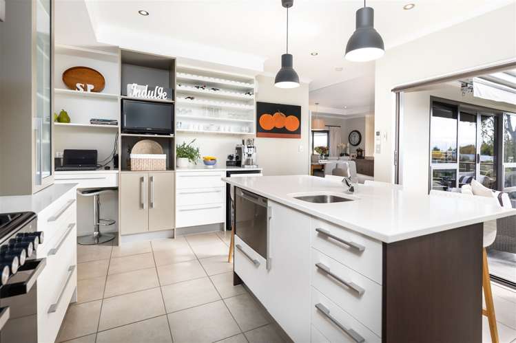 15 Pine Hill Rise Fairhall_12