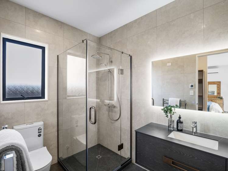 5 Hannah Lane Wainui_17