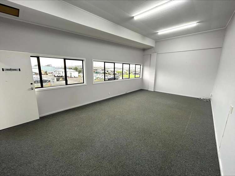 1/8 Keith Hay Drive Manukau_6
