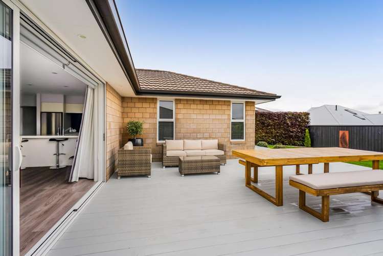 16 Jules Crescent Bell Block_24