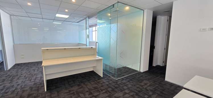 495 Lake Road Takapuna_14