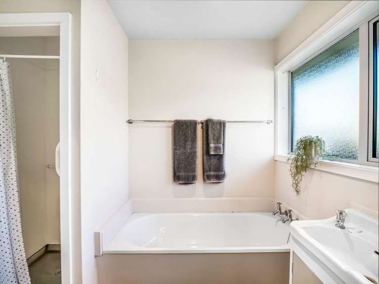 19 Glenora Place Hornby_15