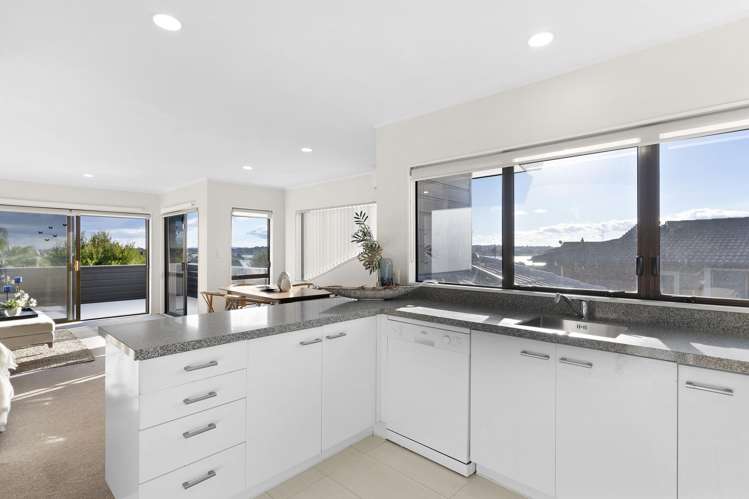 21 Venus Place Half Moon Bay_13