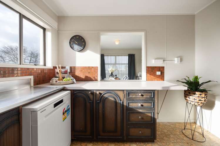 12/10 Hunter Street Hamilton Lake_7