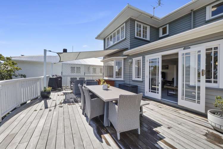 26 Baring Terrace Strandon_15