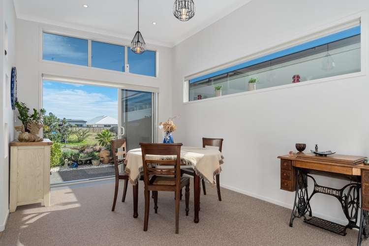 31 Awatira Drive Papamoa_9