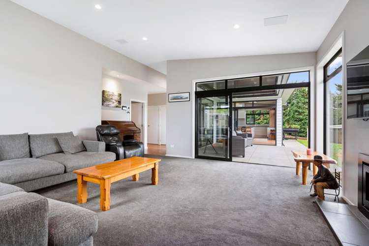17 Woodward Road Maungatapere_9