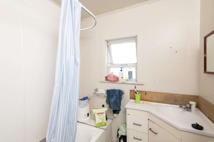 554 Wainui Road Kaiti_11