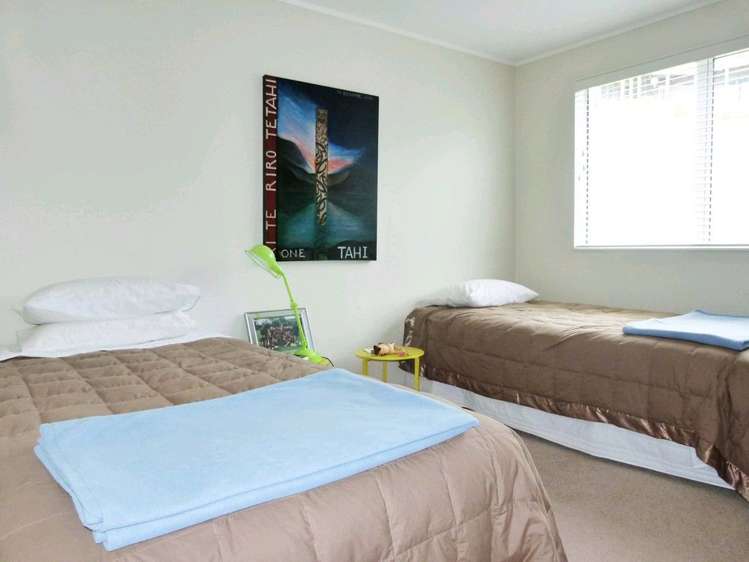 18 Taranga Road Langs Beach_12