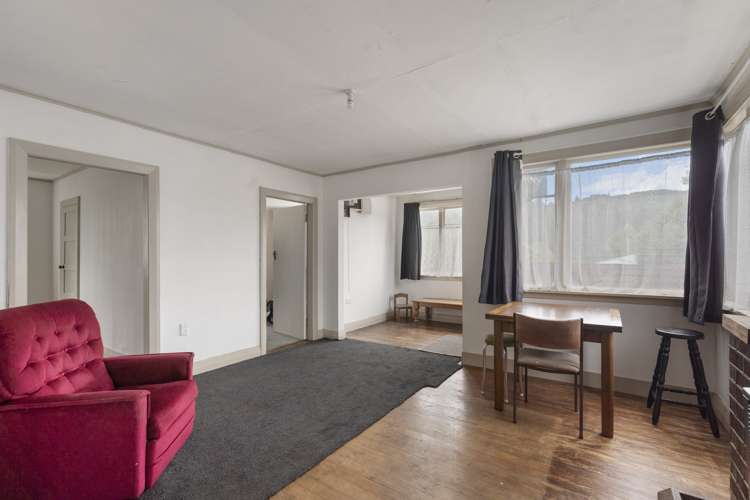 122 Waikawa Road Picton_16