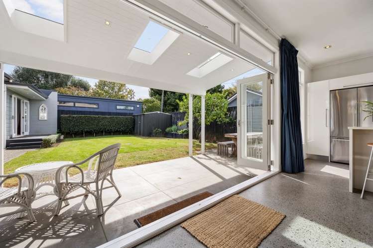 50 Main Highway Ellerslie_12