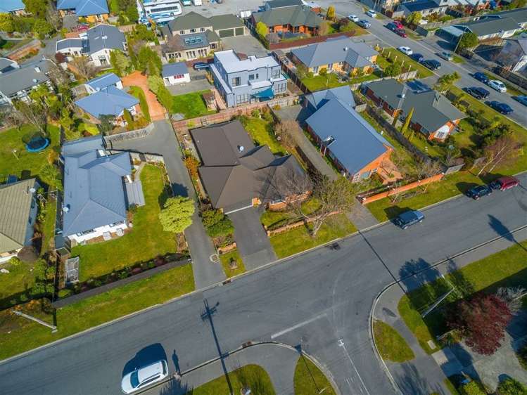 50 South Belt Lincoln_20