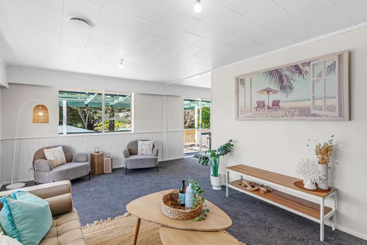 198 Tutere Street Waikanae Beach_6