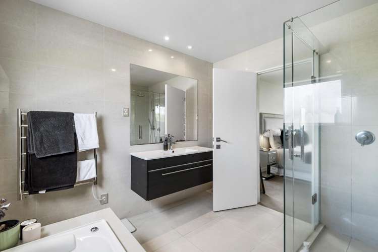 15 Waitemata Road Hauraki_17