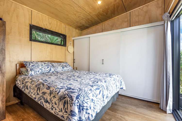 3 McCall Place Opaheke_17