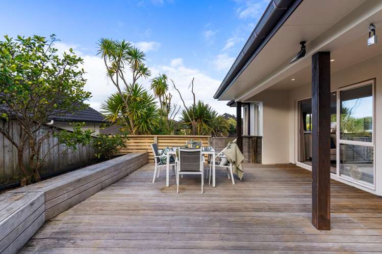 16 Araminta Place Beachlands_14