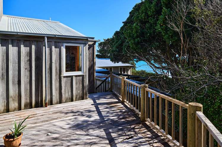 13 The Parade Paekakariki_12