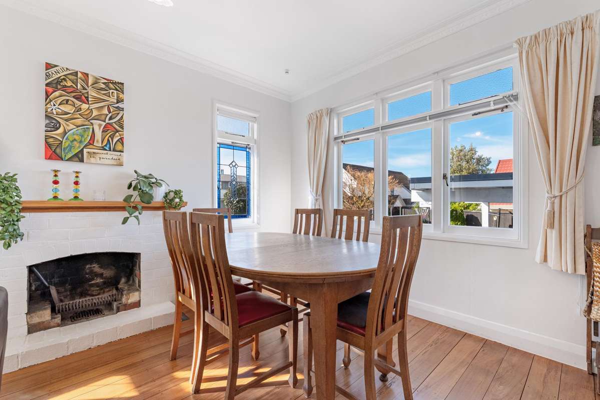 376A Devonport Road_5