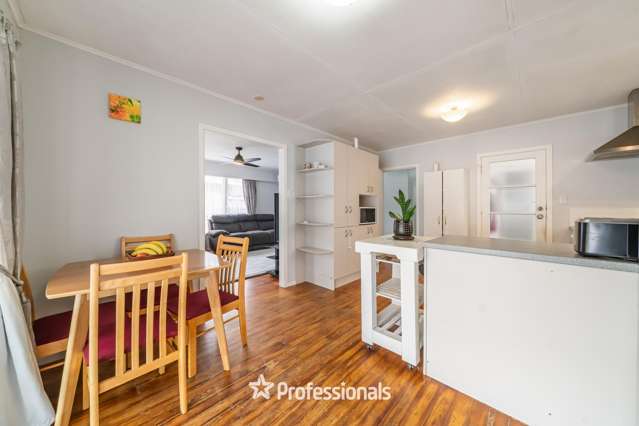 116 Coast Road Wainuiomata_4