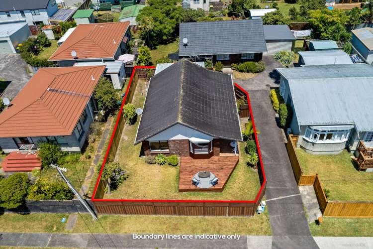 3/10 Corrella Road Belmont_16