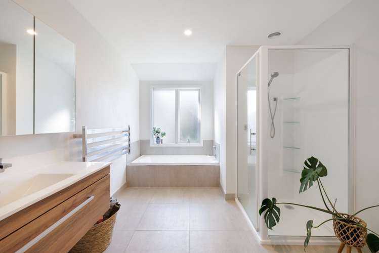 82 Grange Road Otumoetai_12