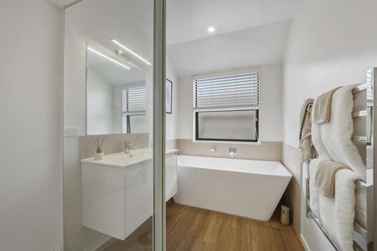 30 Shrimpton Avenue Woodend_10