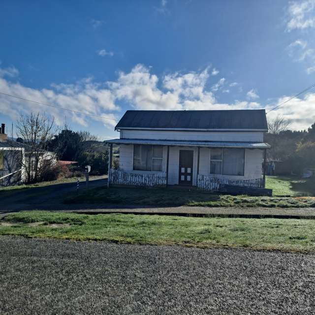 43 Christchurch Street Kaitangata_2