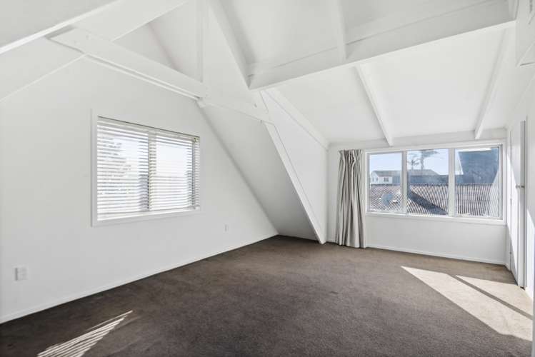 161 Karewa Parade Papamoa Beach_10