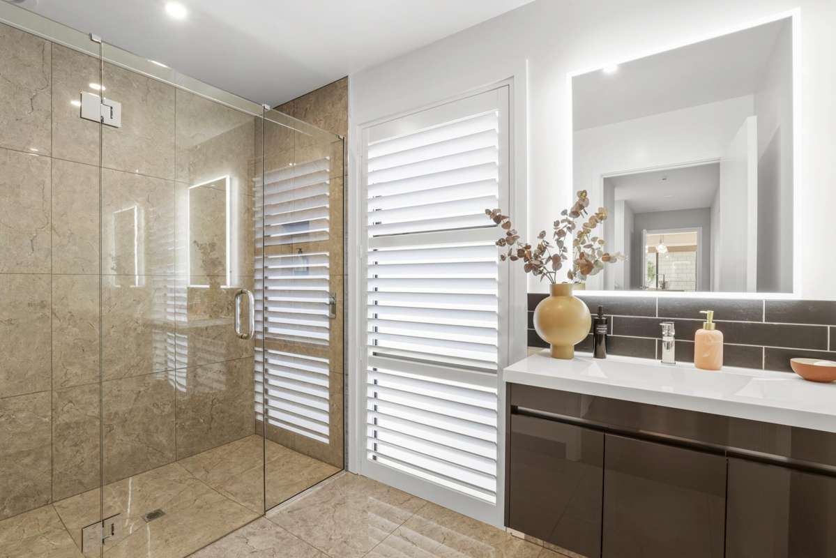 399 Princes Drive_4