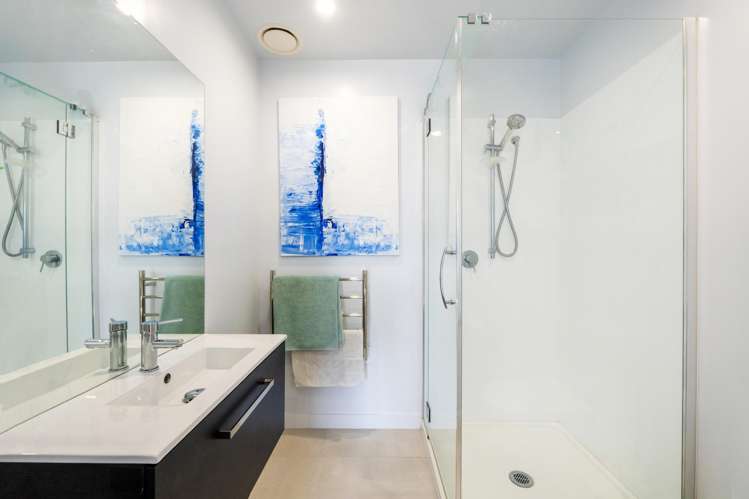 G04/74 Anzac Street Takapuna_17