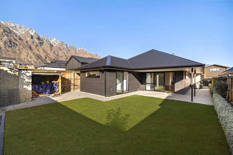 18 Crop Street Jacks Point_1